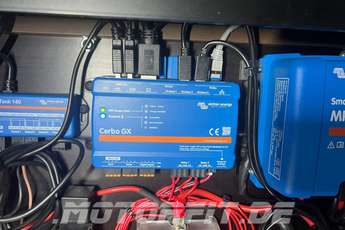 MB Sprinter 4x4 VB Semi Cerbo GX Touch
