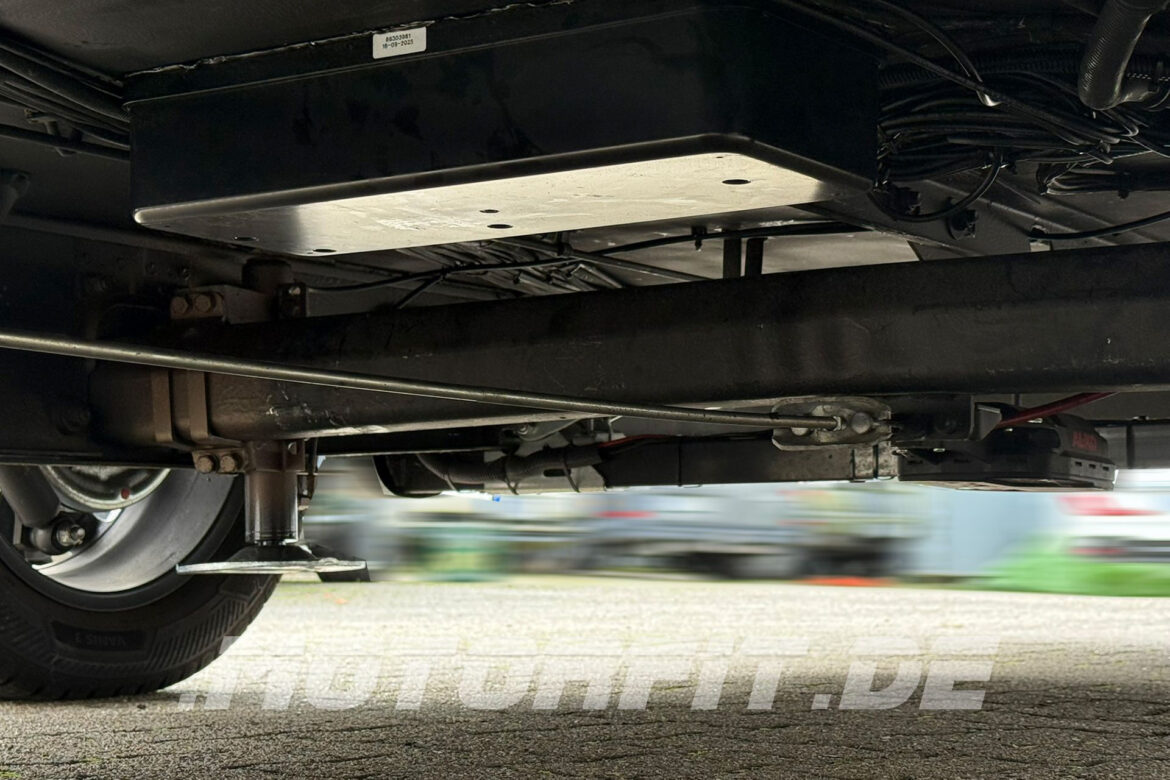 Hubstützen für Polar 680 Wohnwagen