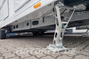 Hubstützen Adria Adora Wohnwagen 673